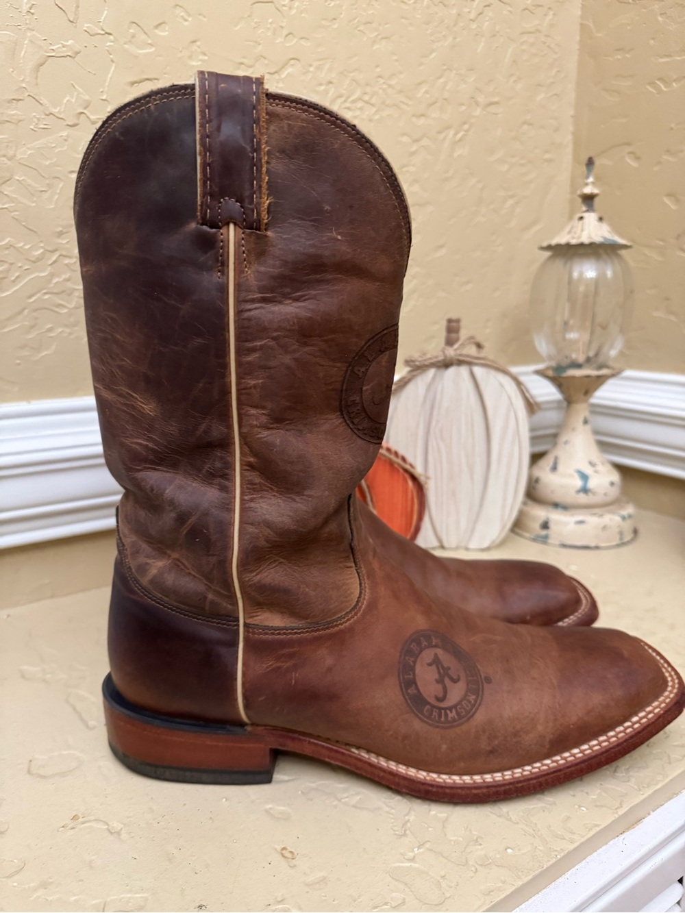 Brown Men's Leather Nocona Western Boots - Classic Pull-On Style~Size 10D